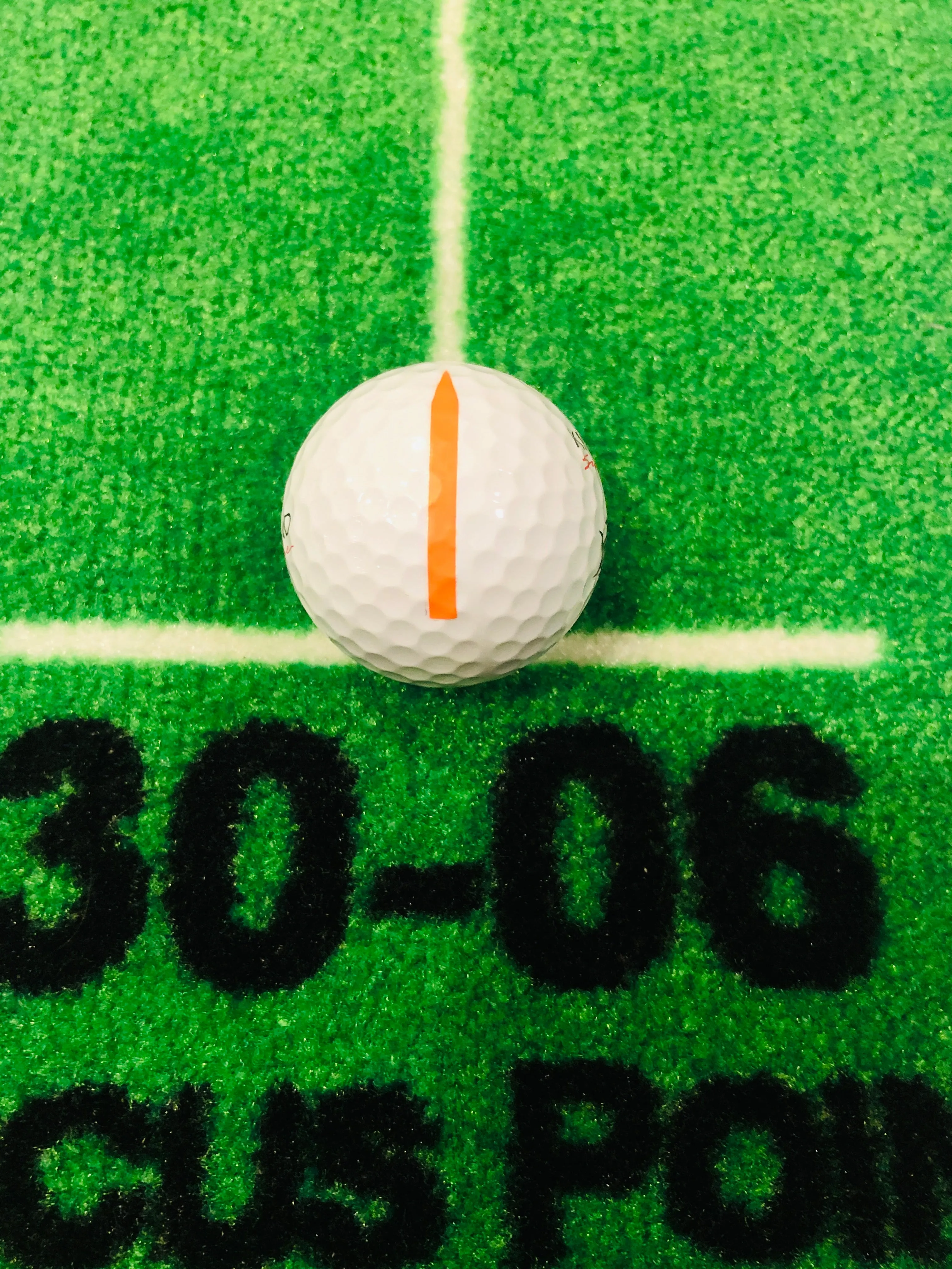 Accuracy Neon Orange Putting Alignment Arrows
